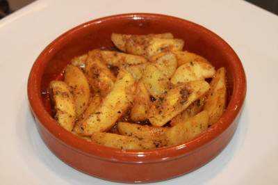 Patatas aleñadas picantes